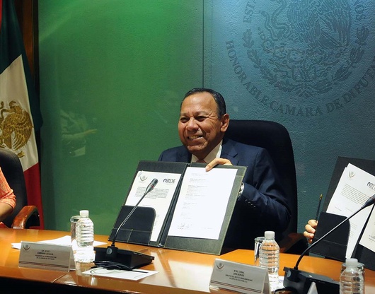 Firma de Convenio de Colaboración con la Cámara de Diputados